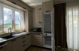Apartament modern de închiriat în complex nou – balcon, parcare, complet mobilat