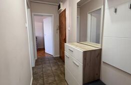 Apartament 3 camere, etaj 2, 61 mp, zona Han