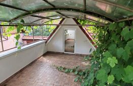 Casă de vânzare, 5 camere, 280 mp - Ultracentral, Bistrița