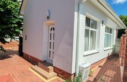 Casă de vânzare, 5 camere, 280 mp - Ultracentral, Bistrița