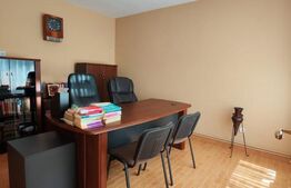 Casă de vânzare, 5 camere, 280 mp - Ultracentral, Bistrița