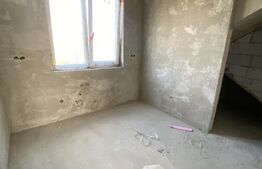 Casa individuala, 4 dormitoare, curte generoasa, garaj, zona linistita