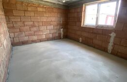 Casa individuala, 4 dormitoare, curte generoasa, garaj, zona linistita