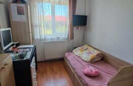 Apartament  de vanzare, 4 camere - zona Decebal