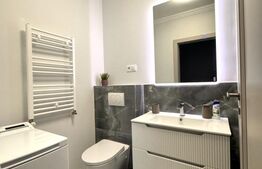 Apartament cu 3 camere, terasa si parcare, zona Libertatii