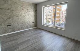 Inchiriere spatiu comercial, zona centrala, etaj 2 cu lift, loc de parcare