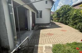 Casă individuală în oraș, 130 mp, 400 mp teren, zona Decebal 