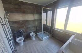 Duplex cu 4 camere, 138 mp, curte, zona Unirea