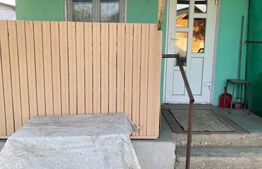Casa de vanzare, 90 mp, 14 arii de teren, zona Sintereag