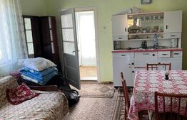 Casa de vanzare, 90 mp, 14 arii de teren, zona Sintereag