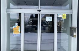 Spatiu Comercial cu Vitrina, 500 mp, zona Calea Moldovei