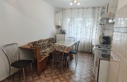 Apartament - 3 camere - etaj intermediar, zona Lama