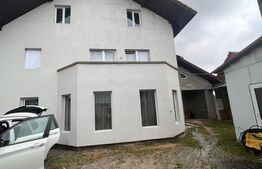 Casă individuală spațioasă + spațiu comercial, teren 3.940 mp – Livezile