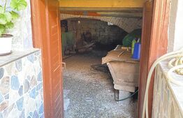 Casa de vanzare, 3 camere, 150 mp, 3.687 mp teren - Livezile