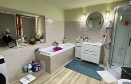Casa de vanzare, 3 camere, 150 mp, 3.687 mp teren - Livezile