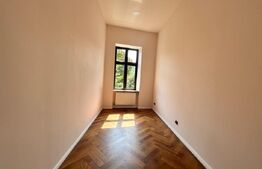 Casa de inchiriat 4 camere, zona Centrala