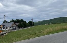 Teren intravilan de vanzare, 20 arii, la 10 minute de Bistrita