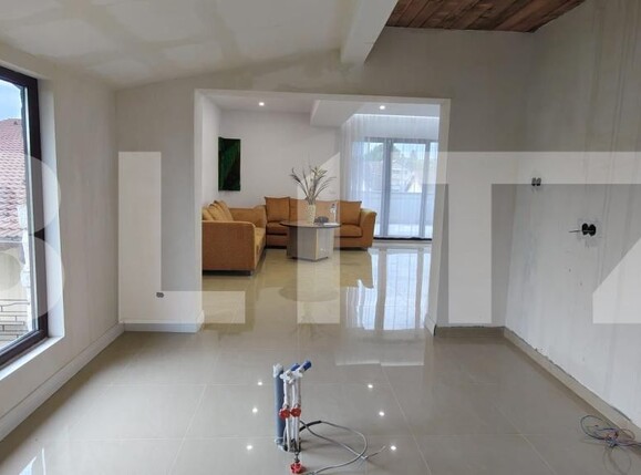 Apartament de vânzare 4+ camere Centura - 201382AV | BLITZ Bistriţa | Poza3