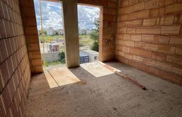 Apartament 3 camere, 84.70 mp, zona Calea Moldovei