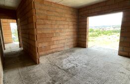 Apartament 3 camere, 57.97 mp, zona Calea Moldovei