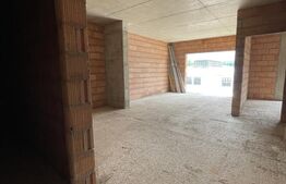 Apartament 3 camere, 71 mp, zona Calea Moldovei