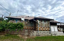COMISION 0%. Casa cu 17 ari de teren in centrul comunei CHIUZA