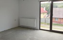 Casă modernă P+1 de vânzare, 160 mp utili,  la 10 km de Bistrita