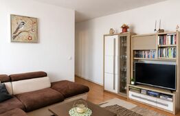 Apartament 3 camere, 75 mp, 2 balcoane