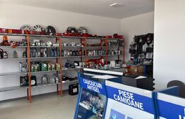 Spații de birouri de închiriat – 40 mp și 80 mp | Parcare & curte proprie