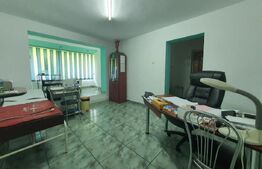 Spatiu comercial de vanzare, pretabil cabinet medical 48mp utili