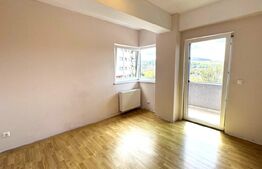 Apartament cu trei camere, etajul 2, zona Independentei 