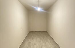 Apartament de vanzare, 8 camere, 150 mp, zona Centrala