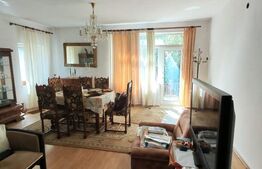 Casă de vânzare, 325 mp, teren 300 mp, zonă Centrală