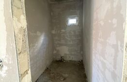 Casa de vanzare, 210 mp, teren 387 mp, zona Decebal