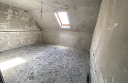 Casa de vanzare, 210 mp, teren 387 mp, zona Decebal