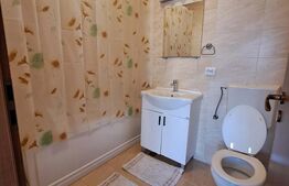  Apartament cu 3 camere, 52 mp, parcare, Cartier Subcetate