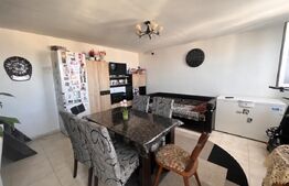Apartament 3 camere, 65 mp, zona Decebal