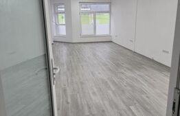 Spatiu comercial, 3 birouri, 220 mp, zona Mall Bistrita