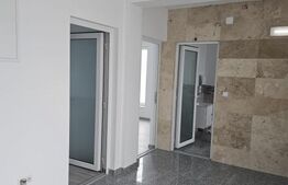 Spatiu comercial, 3 birouri, 220 mp, zona Mall Bistrita