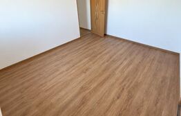 Apartament 3 camere, 40 mp, zona Decebal