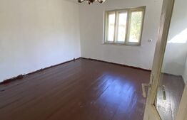 Casa individuala, 4 camere, teren 6.447 mp, zona Beclean