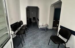 Cabinet medical/spatiu comercial de vanzare parter, 55 mp, zona Decebal