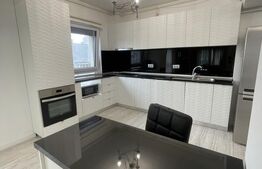 Apartament de inchiriat, 3 camere, 120 mp, parcare subterana, zona Crinilor