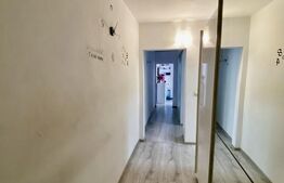 Apartament cu 3 camere, 52 mp, zona Andrei Muresanu