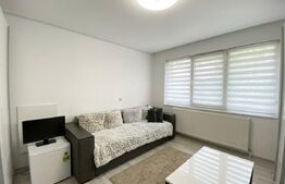 Apartament cu 3 camere, 52 mp, zona Andrei Muresanu