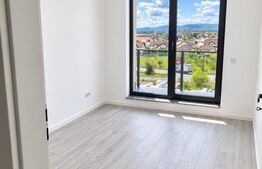 Apartament 3 camere, 2 bai, 77.90 mp