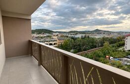 Apartament de închiriat, 3 camere, 76 mp
