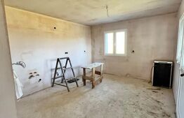 Casa individuala, 900 mp teren, zona La soare