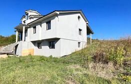 Casa individuala, 900 mp teren, zona La soare