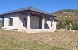 Casă individuală pe un singur nivel  și teren de 757 mp – Viișoara